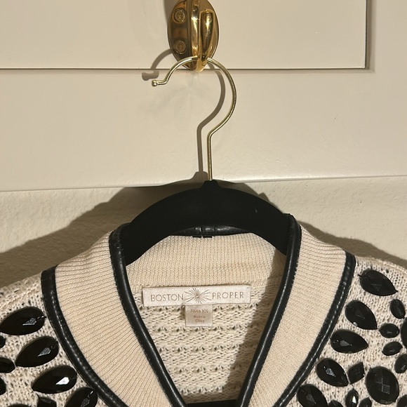 Boston Proper Textured Sweater Coat Size X-Small Beaded Zip Front - Picture 3 of 13